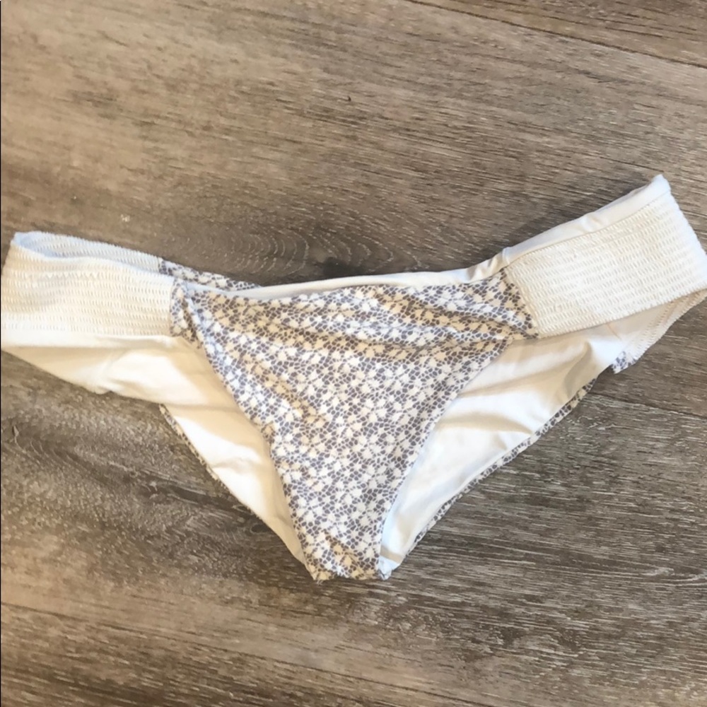 Laplace grey and white bikini bottoms